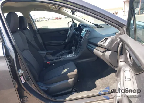 2018 Subaru Impreza 2.0I z USA, uszkodzony, nr VIN 4S3GTAA66J3706436